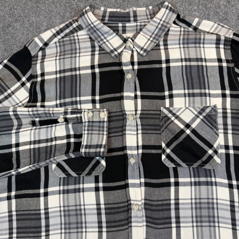 Mossimo Supply Co Plaid Flannel Shirt XXL Black White Grey Boyfriend Fit Rayon